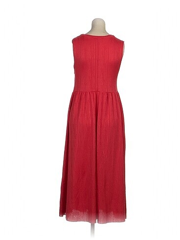 m Beden PreLoved Uzun Elbise %70 İndirimli.