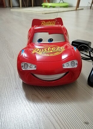 Simsek mcqueen uzaktan kumandali sarjli araba