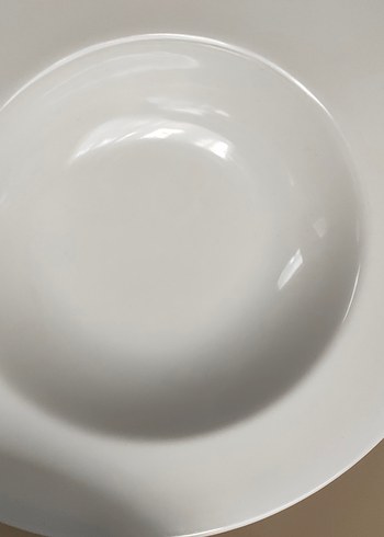 Beyaz Yuvarlak Makarna tabaklari - Görsel 3