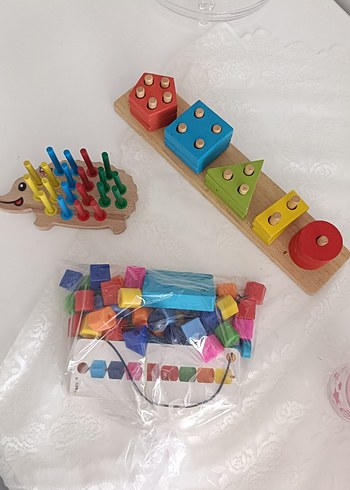 Beden Renkli Ahşap Eğitim Oyuncakları Seti