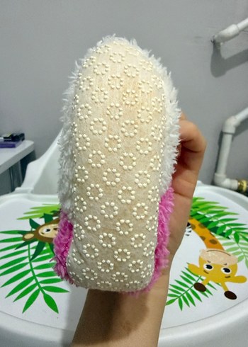 Kızlar için Renkli Peluş Ev Terliği - Görsel 4