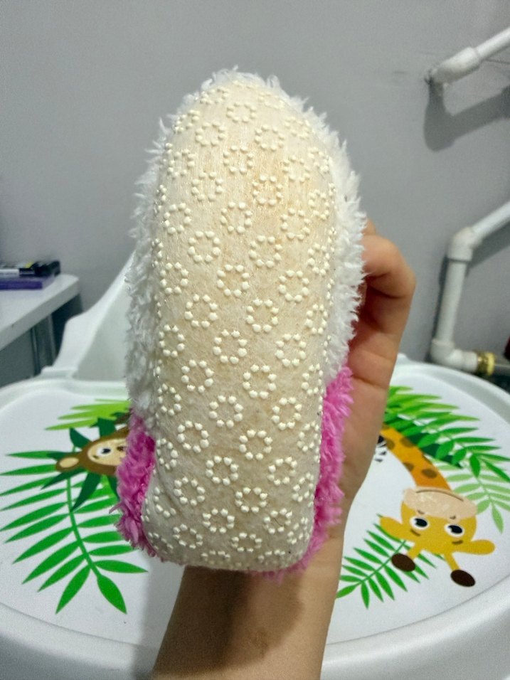 Kızlar için Renkli Peluş Ev Terliği - Görsel 4