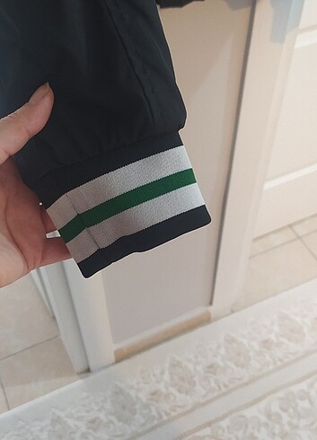 m Beden Sıfırdan farksız beden uymadığı için sadece 2 kez giyildi