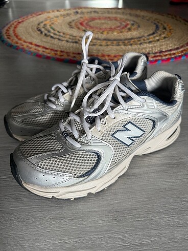 New Balance 530