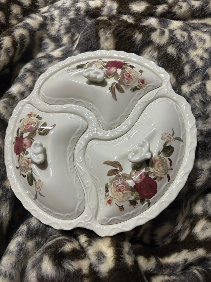 Çiçek Desenli Bölmeli Kapaklı Porselen Çerezlik - Görsel 3