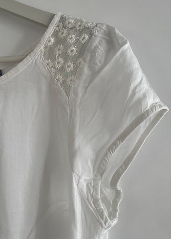 Drapeli Kısa Kollu Beyaz Keten Bluz - Görsel 2