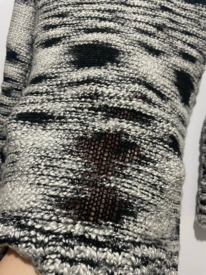 Gri Batik Desenli Kadın Triko Kazak - Görsel 2