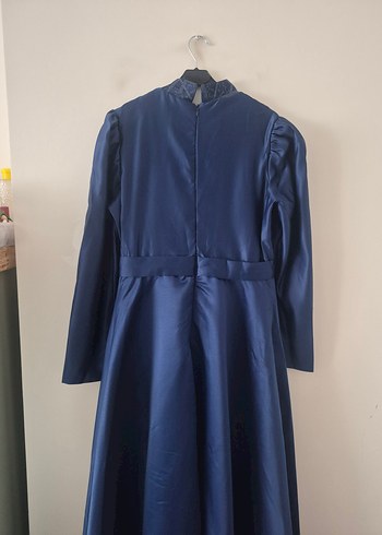 Uzun kuyruklu Kadın Abiye Elbise - Görsel 3