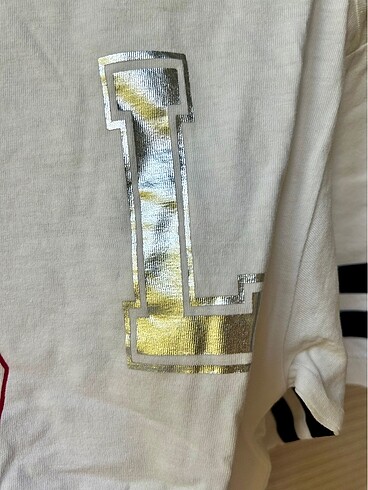 8 Yaş Beden beyaz Renk 8 yaş woolrich marka t shirt