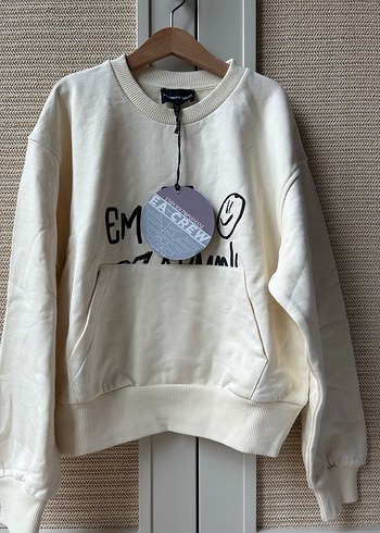 Emporio Armani 11-12 Yaş