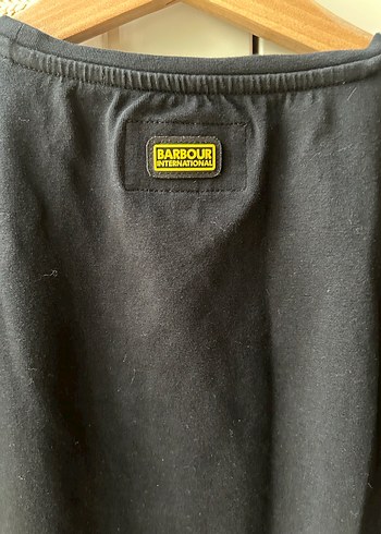 Barbour marka Kız Çocuk Parlak Altın Payetli Tişört - Görsel 4
