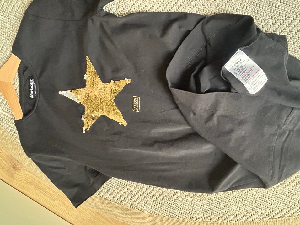 Barbour marka Kız Çocuk Parlak Altın Payetli Tişört - Görsel 5