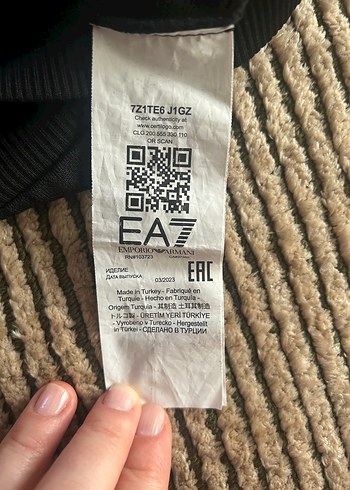 Erkek Siyah Kapüşonlu Armani Fermuarlı Ceket - Görsel 5