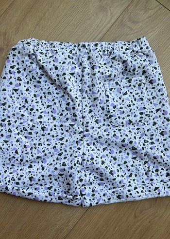 Düğmeli Bol Kesim Kız Şortu - Görsel 3