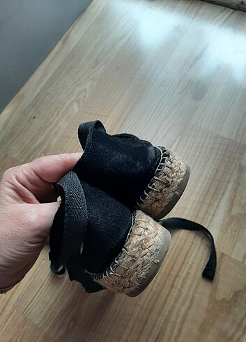 37 Beden siyah Renk Mudo gerçek süet espatril sandalet