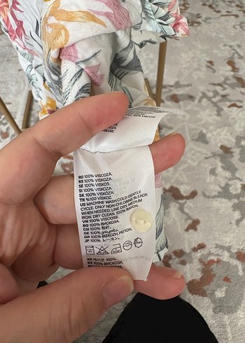 H&M Marka Bohem Çiçek Desenli Askılı Midi Elbise - Görsel 6