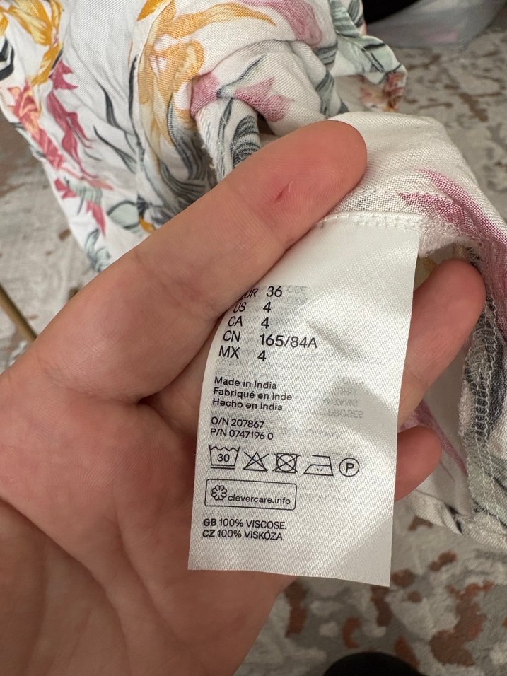 H&M Marka Bohem Çiçek Desenli Askılı Midi Elbise - Görsel 5