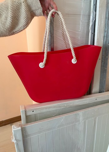 Kırmızı Minimalist Plaj Çantası