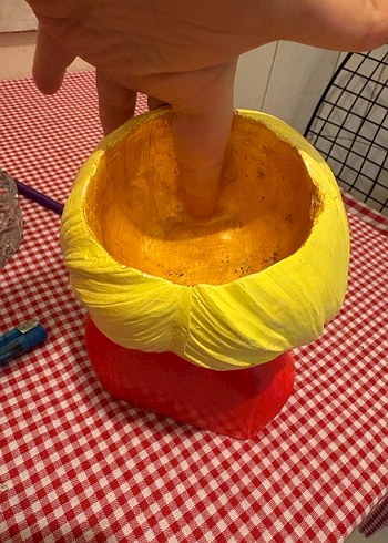 Sarı Saçlı Renkli Kız Figürü - Görsel 6