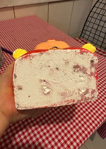 Sarı Saçlı Renkli Kız Figürü - Görsel 7