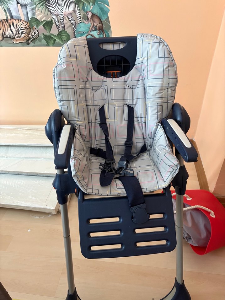 Chicco Gri Sarı Bebek Mama Sandalyesi - Görsel 5