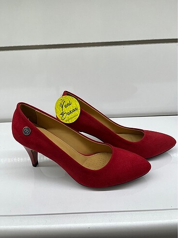 Mammamia Kırmızı Kadife Topuklu Ayakkabı