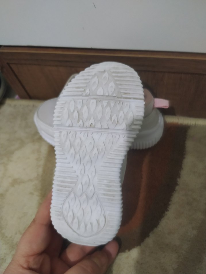 Kız Çocuk Beyaz Cırtlı Spor Ayakkabı - Görsel 4