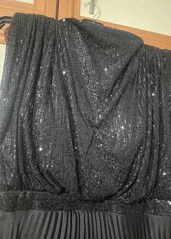 diğer Beden Kadın Siyah Uzun Pilili Straplez Abiye Elbise