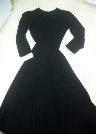 kolları dantelli vintage elbise