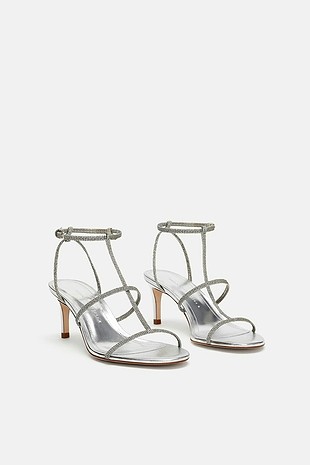 zara sandalet 