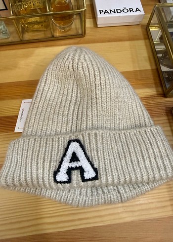 İnitialess Bej Örgü Bere - Görsel 5