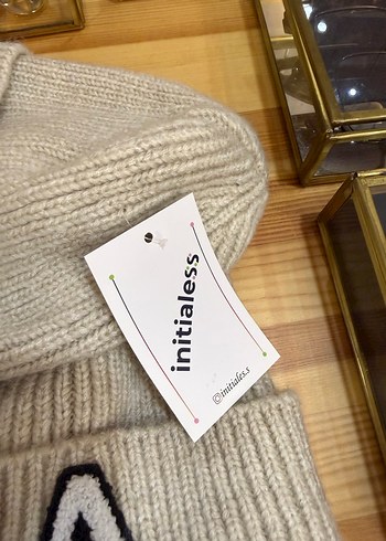 İnitialess Bej Örgü Bere - Görsel 2