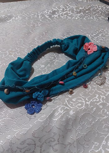 Diğer Cicekli Bandana