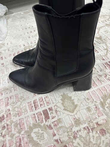 38 Beden Zara Bot