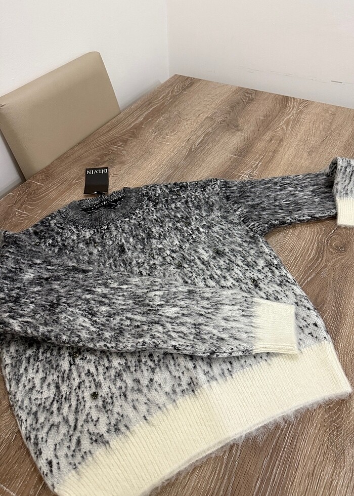 Dilvin kadın kazak sıfır ürün - Görsel 5