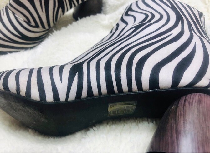 36 Beden Zebra desen bot