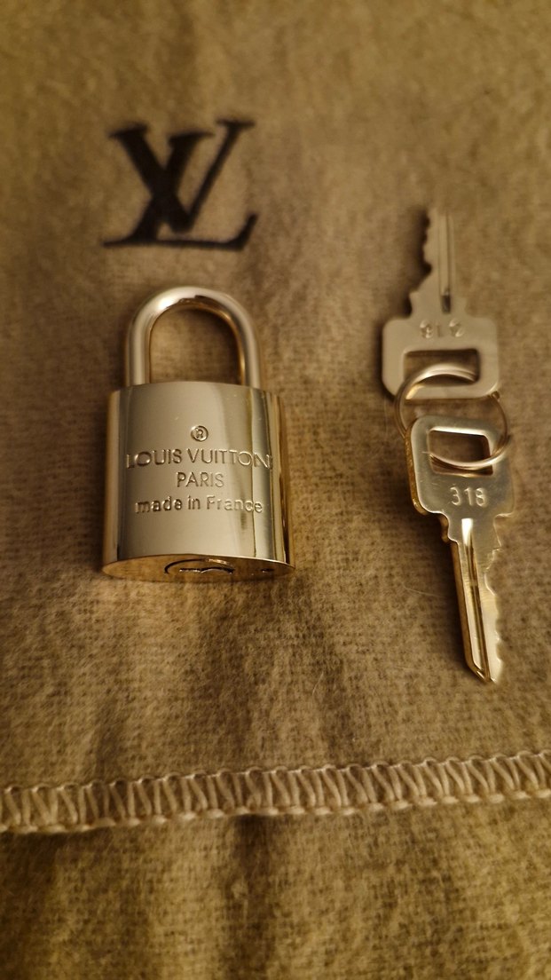 Louis Vuitton kilit - Görsel 4