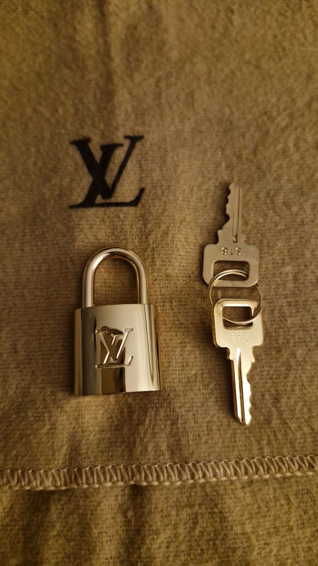 Louis Vuitton kilit - Görsel 5