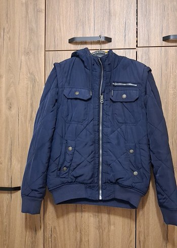 LC Waikiki Lacivert Kapusonlu Kapitone Mont