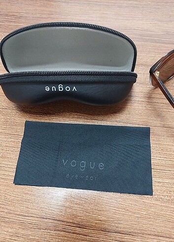 #Vogue gözlük - Görsel 5