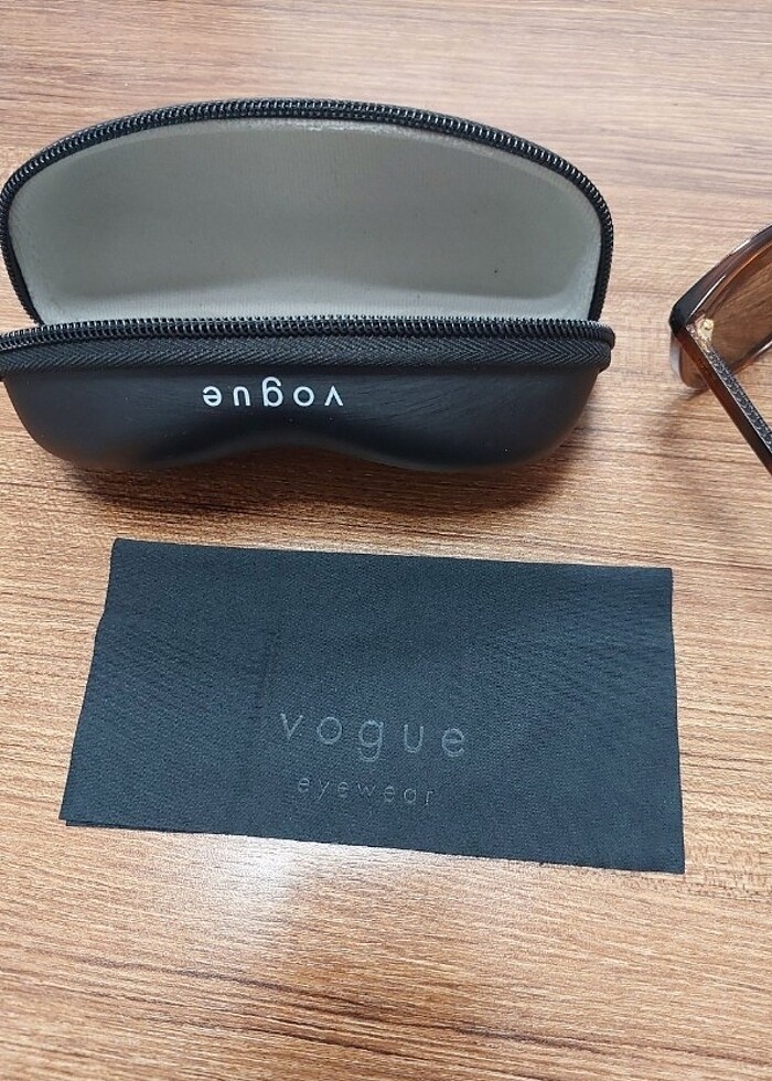 #Vogue gözlük - Görsel 5
