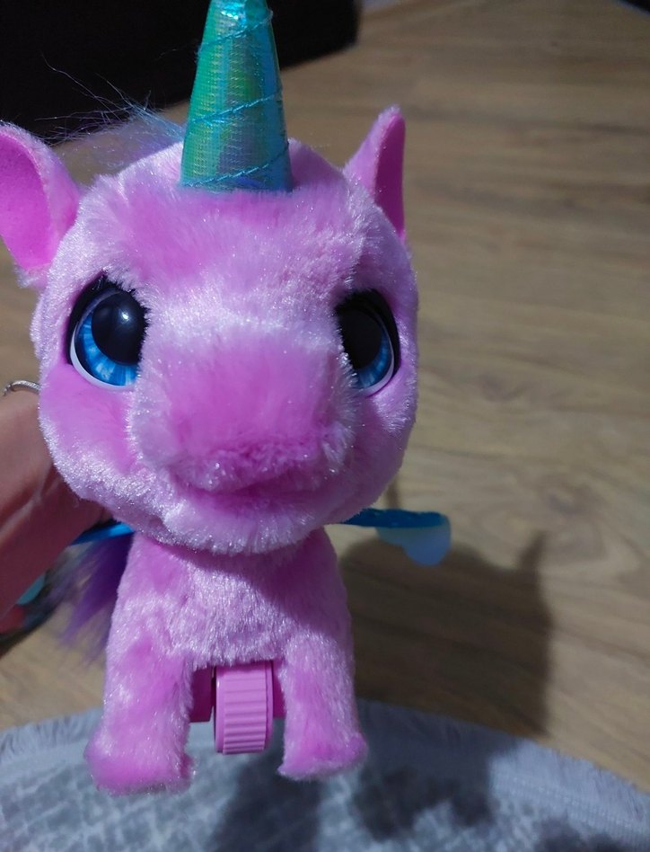 FurReal Flyalots Pembe Peluş Oyuncak - Görsel 3