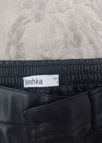 bershka deri rahat Kesim Kadın Pantolon - Görsel 3