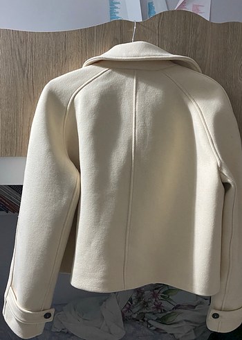 Düğmeli Beyaz Kısa Kadın Kaban yün Zara - Görsel 4