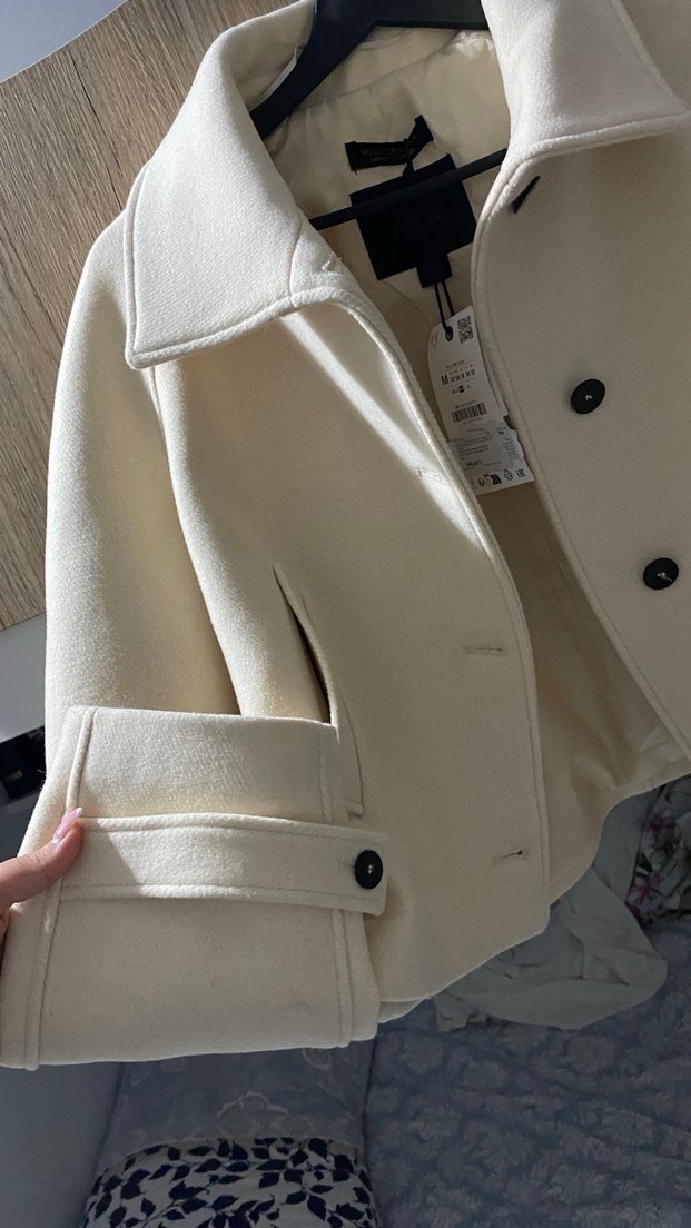 Düğmeli Beyaz Kısa Kadın Kaban yün Zara - Görsel 3