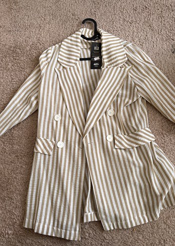 Zara Ekru Cizgili Cift Dugmeli Blazer Ceket