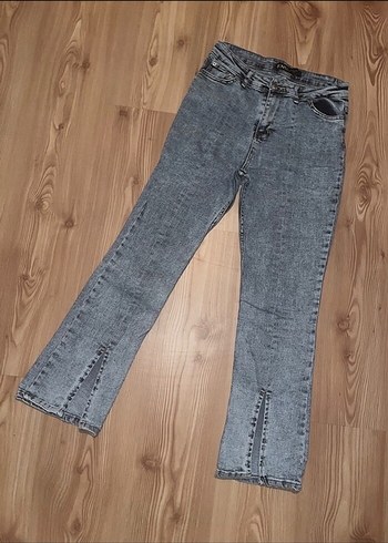 Gri bluz ve kot pantolon ön yırtmaçlı ikili satış - Görsel 2