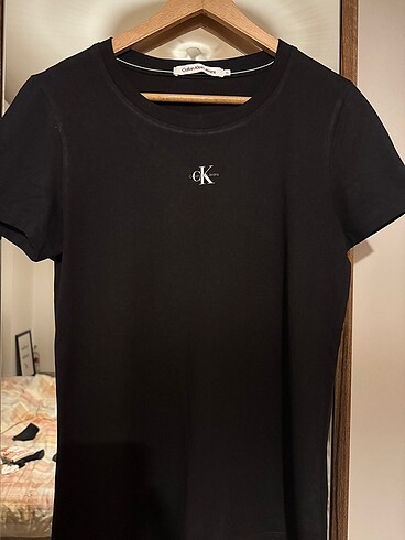 Calvin Klein siyah tişört ! İtalya?dan alındı !