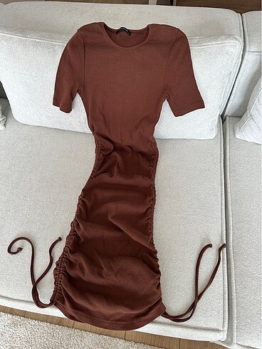 Trendyol & Milla kahverengi büzgülü elbise