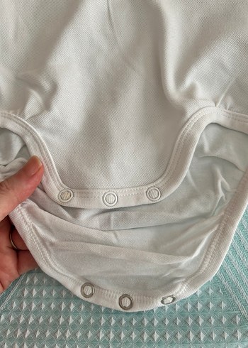 Beyaz Yakalı Kısa Kollu Bebek Body - Görsel 5